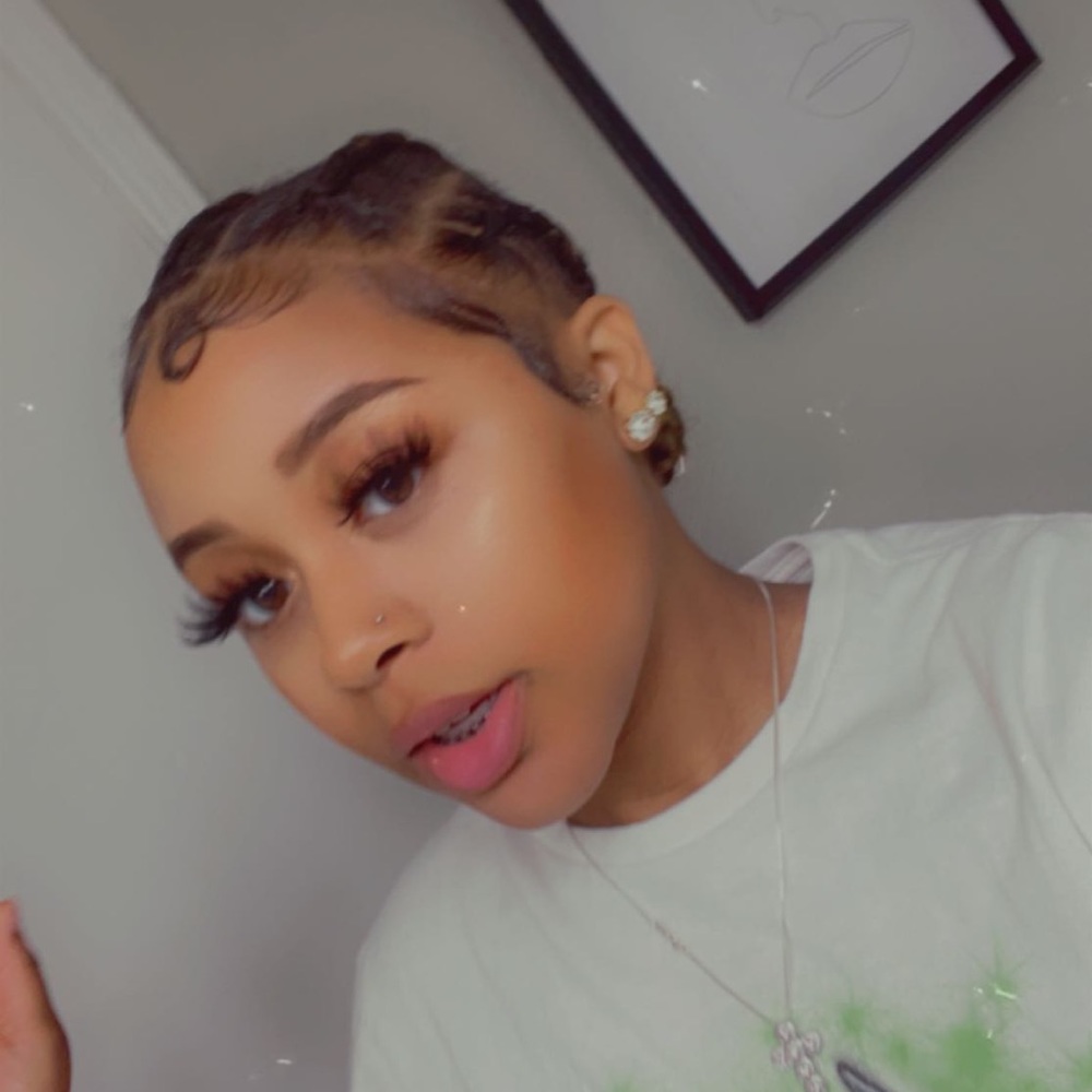 Meet your Posher, Taijah